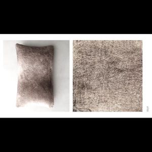 RH LUXE FAUX FUR PILLOW COVER - LUMBAR 13" x 21", Wolf